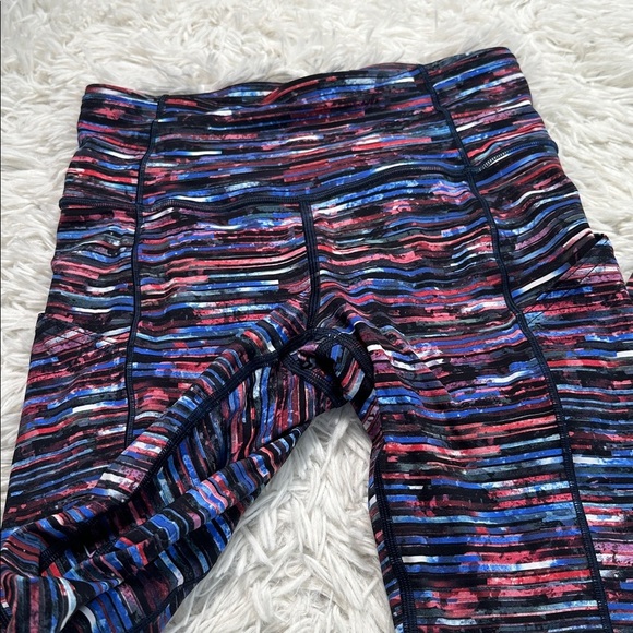 Lululemon Fast & Free 7/8 Tight II *Nulux 25" Hinshu Alpine White Multi - Picture 2 of 6